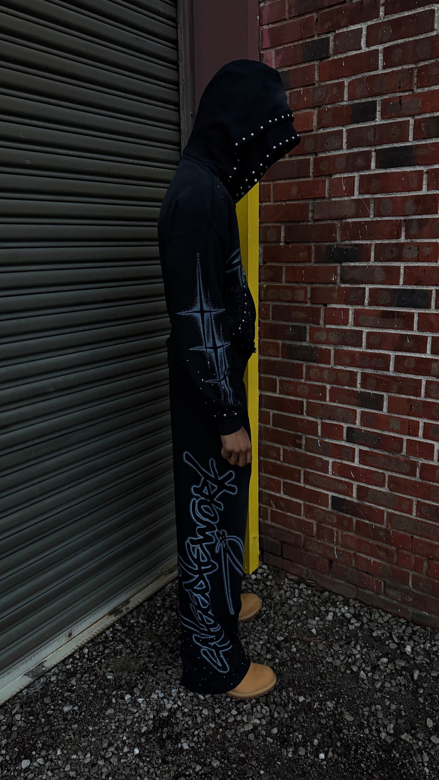 This is Art Double Hoodie Zip-Up Black