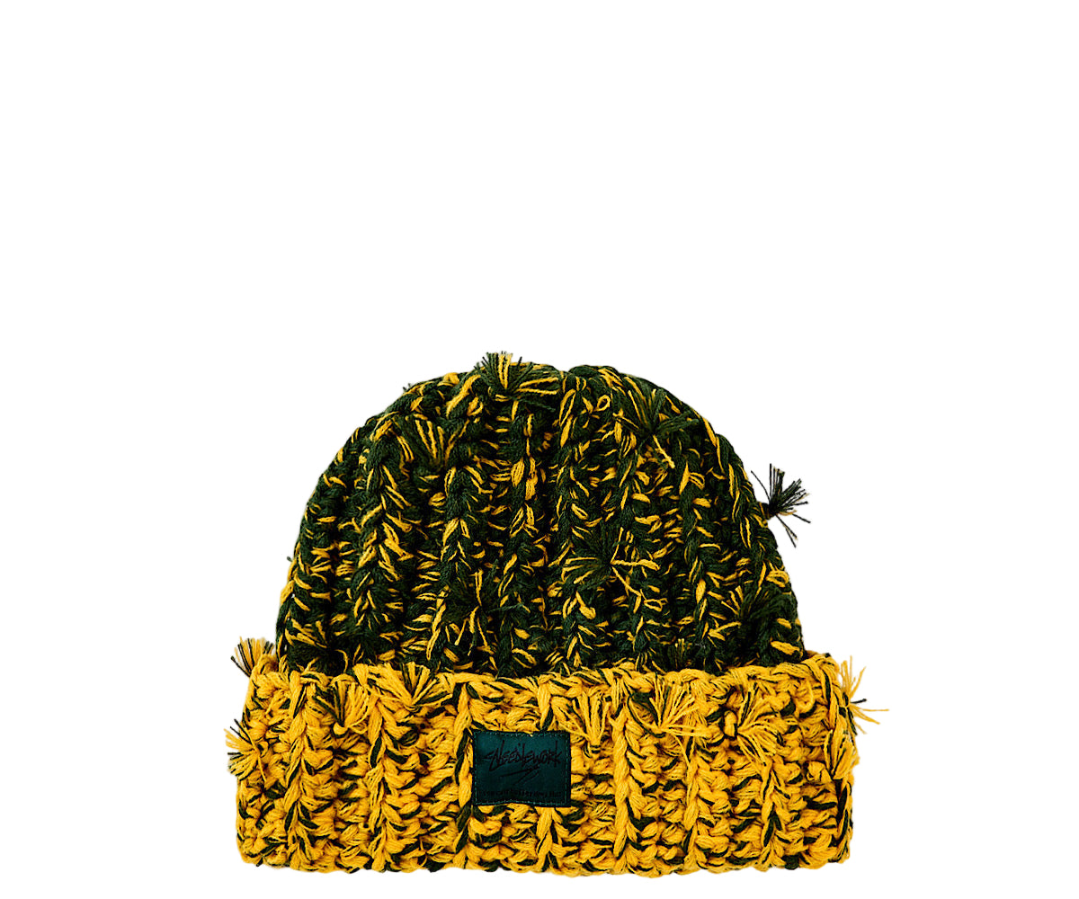 Knit Hat (green/gold)