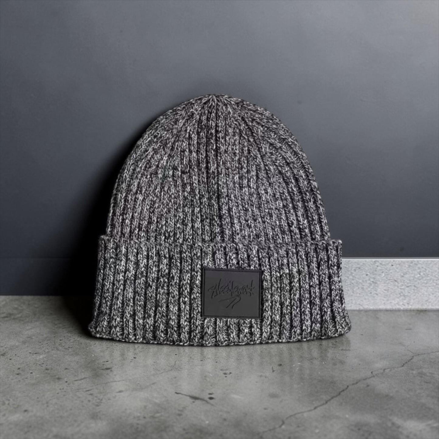 Knit Beanie Gray/Black Blend